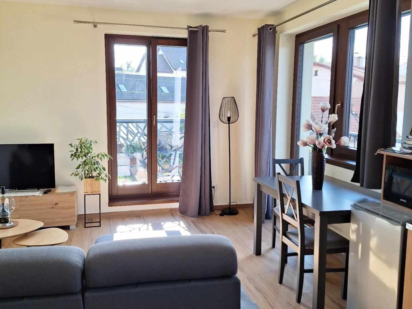 Apartmany Zaky Vrbov Exteriör bild