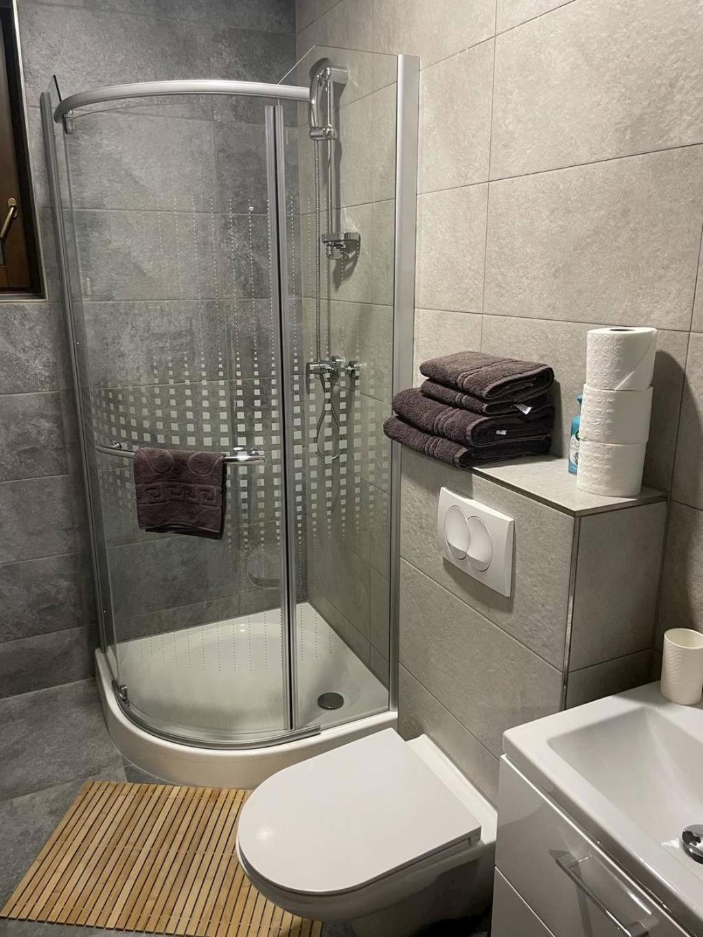Apartmany Zaky Vrbov Exteriör bild